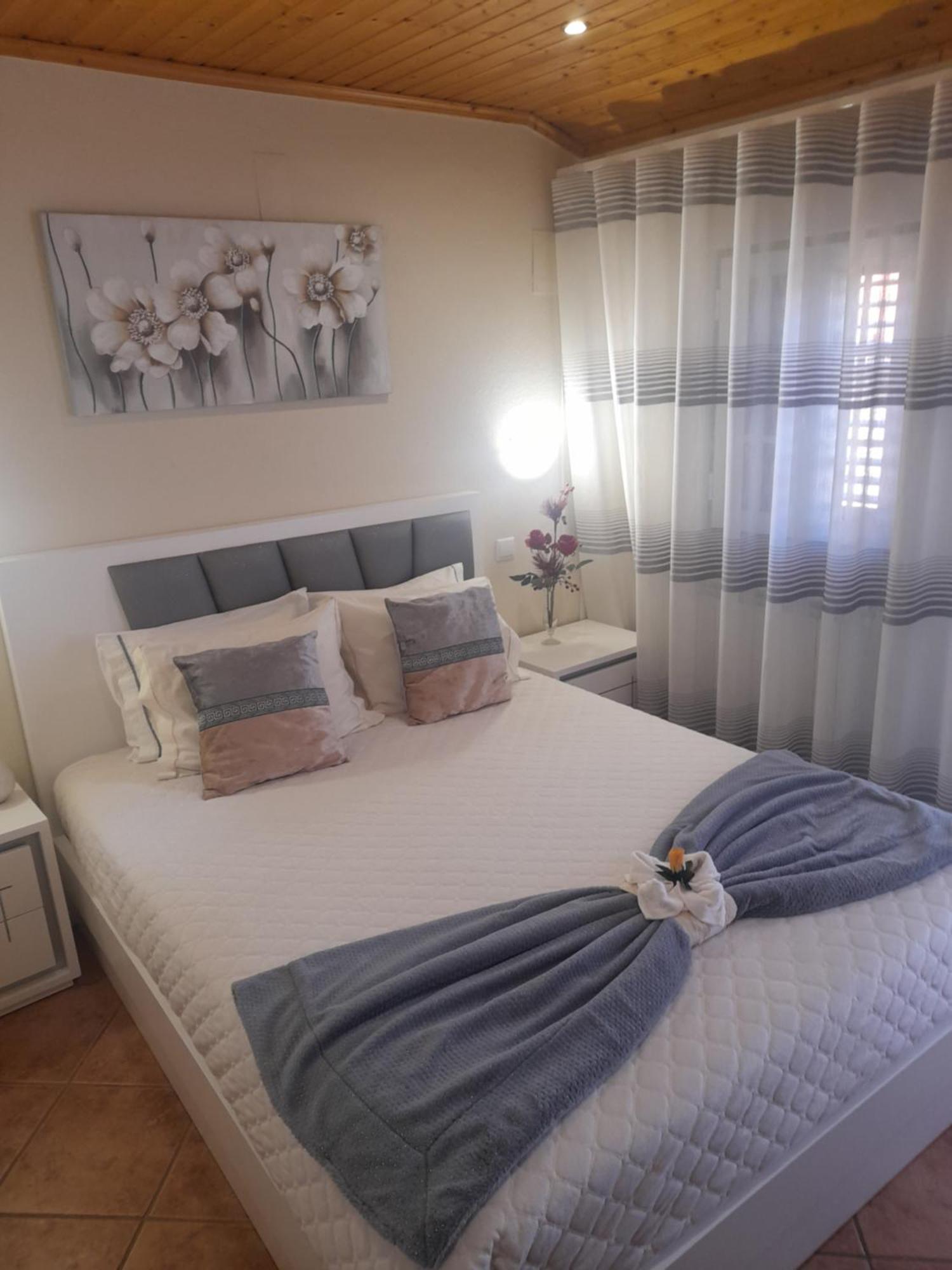 Casa Pelourinho Apartment Gouveia  Phòng bức ảnh